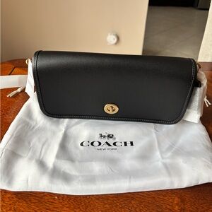 Coach Dinky Black Leather Bag